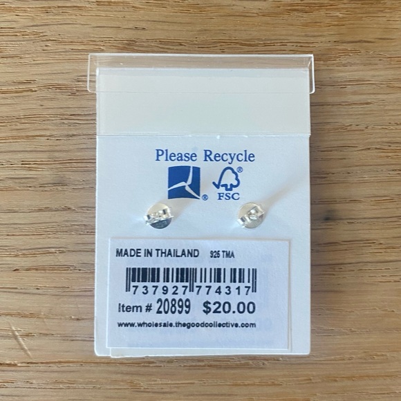 NWT Tomas Sterling Silver Elephant Stud Post Earrings - Picture 3 of 3